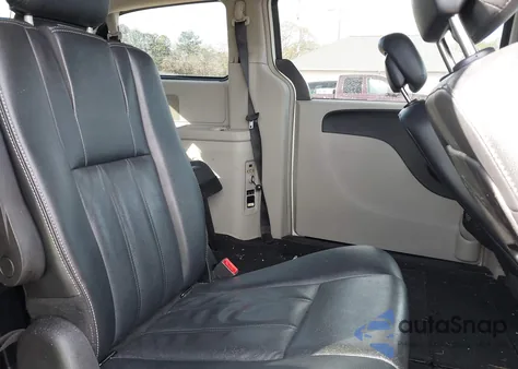 2013 Chrysler Town & Country Touring из США, поврежденный, VIN 2C4RC1BGXDR787601